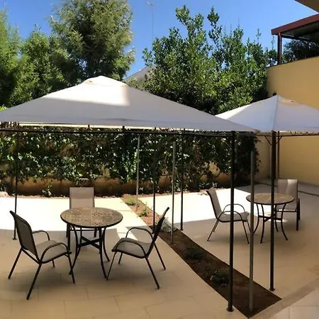 Salento Garden Bed & Breakfast Lecce