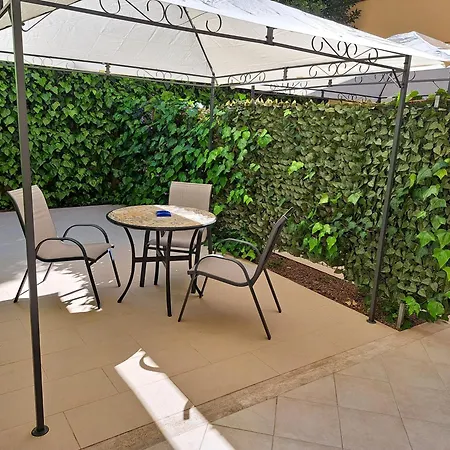 Salento Garden Frühstückspension 3*